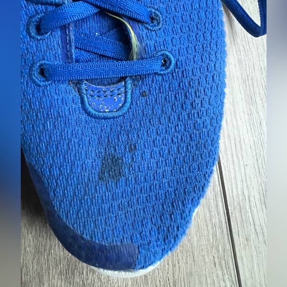 Nike Blue Athletic Shoes - Picture 6 of 7